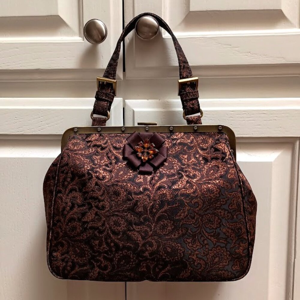 Vintage Nine West Embroidered Purse